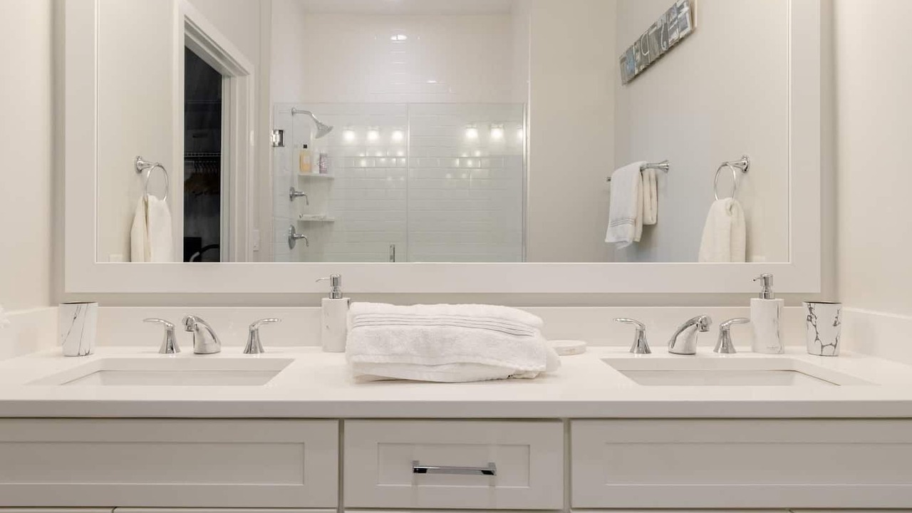 Photo of Bathroom in Murray Hill