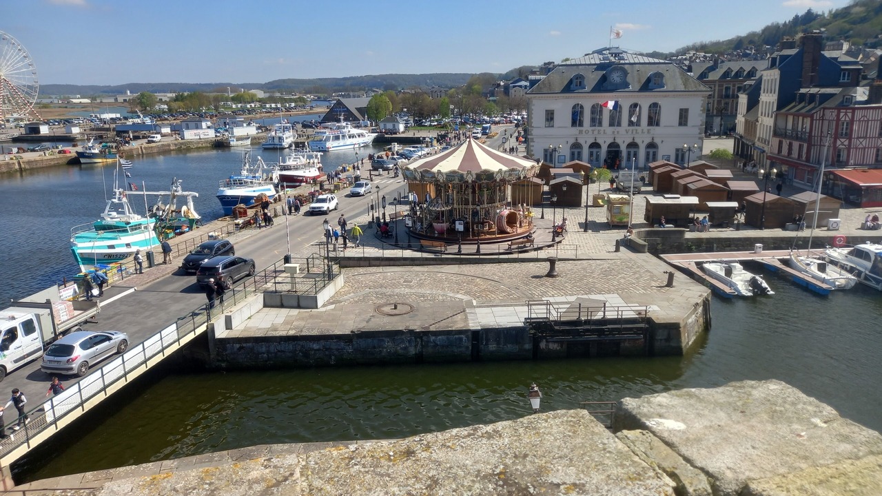 Photo of Others in La Riviere-Saint-Sauveur