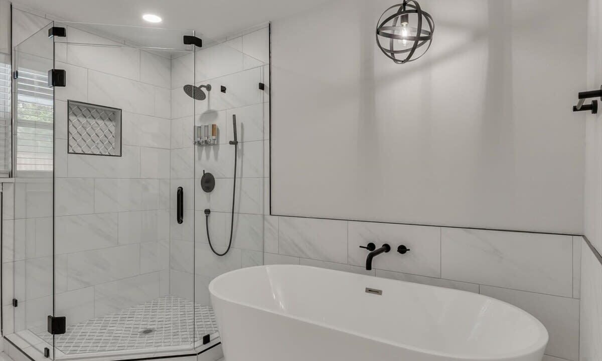 Photo of Bathroom in Garland