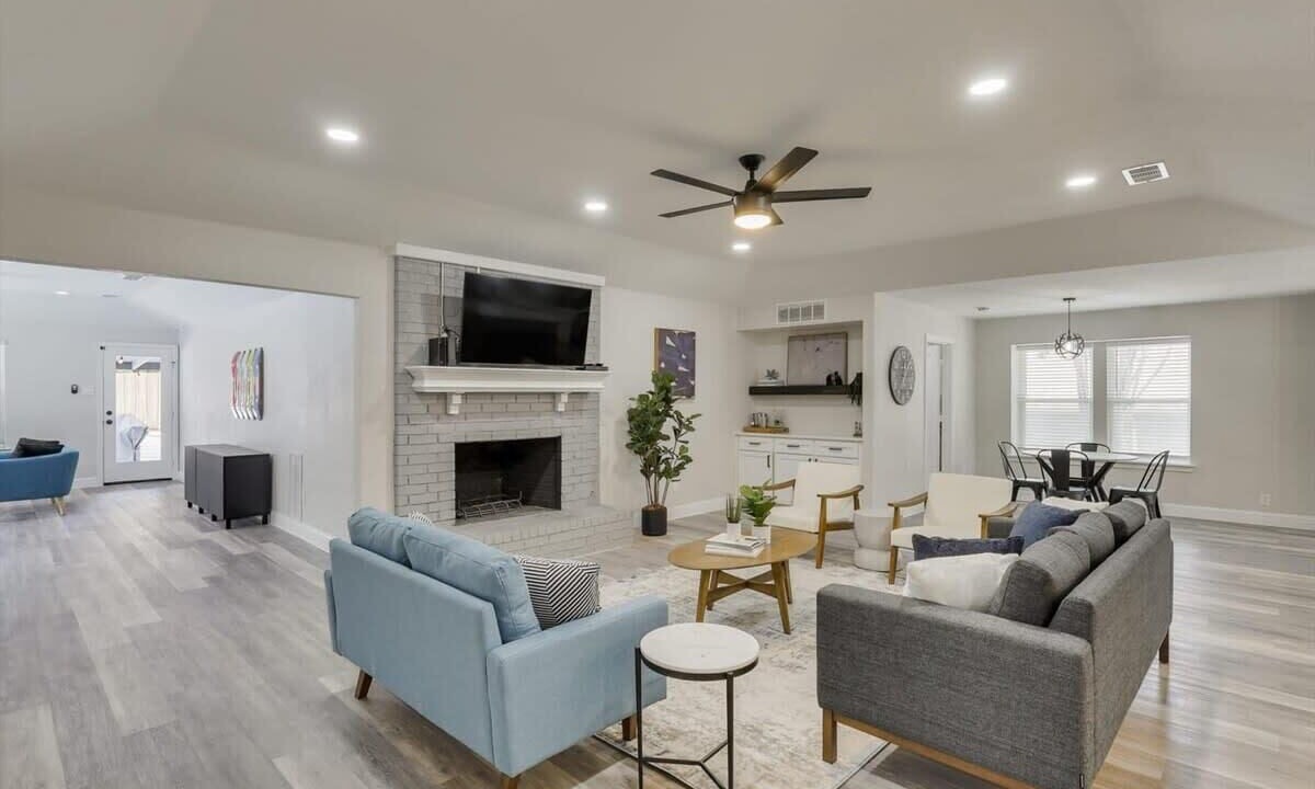 Photo of Livingroom in Garland