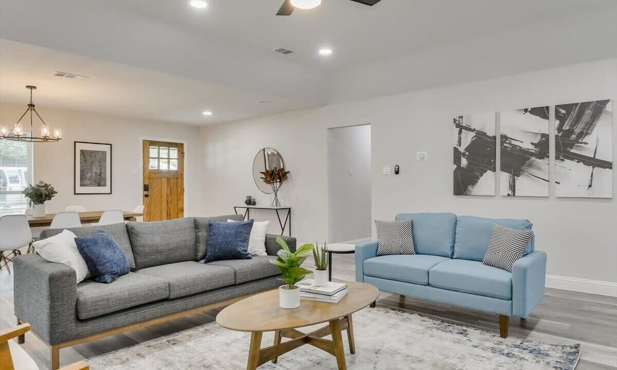 Photo of Livingroom in Garland