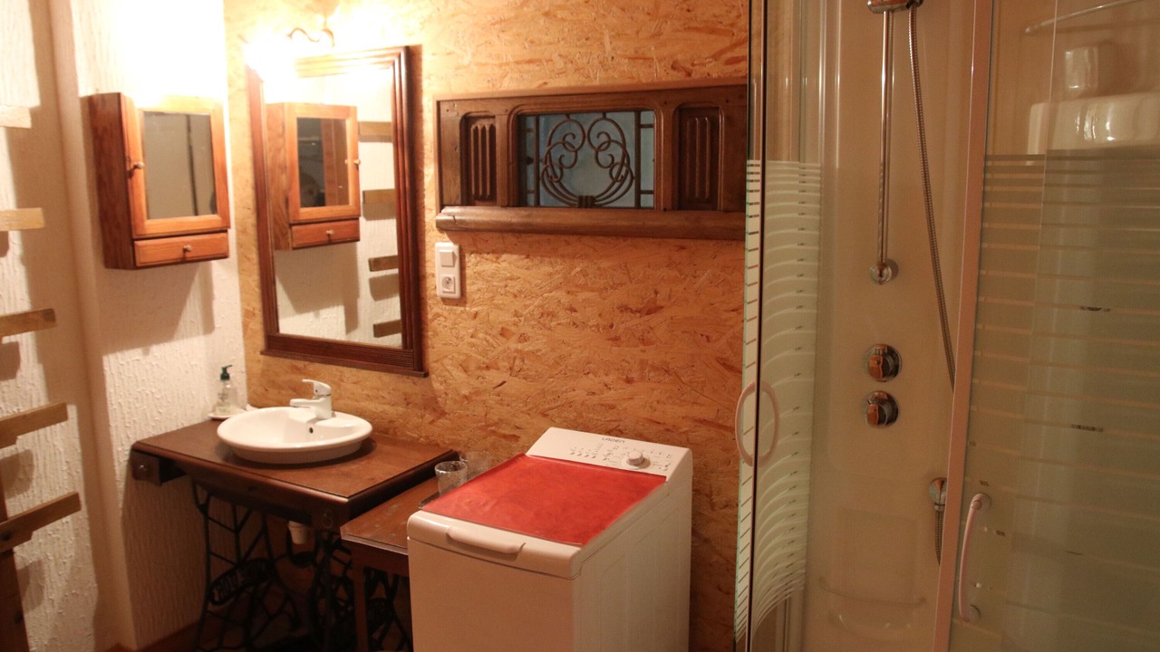 Photo of Bathroom in Harsault