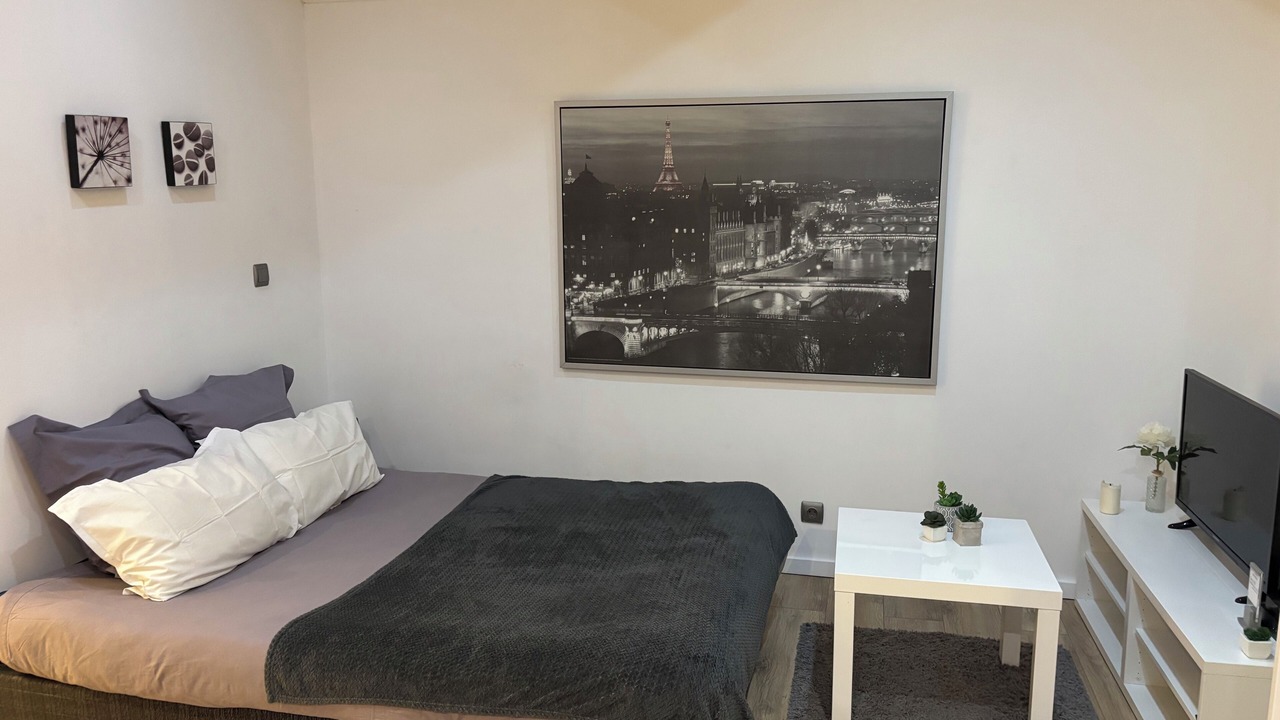 Photo of Bedroom in Saint - Michel