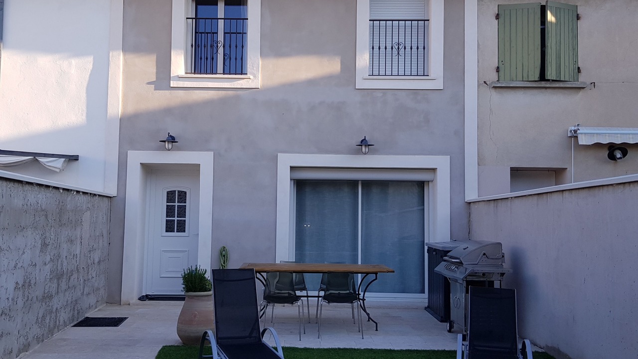 Photo of Outdoor in Morieres-les-Avignon