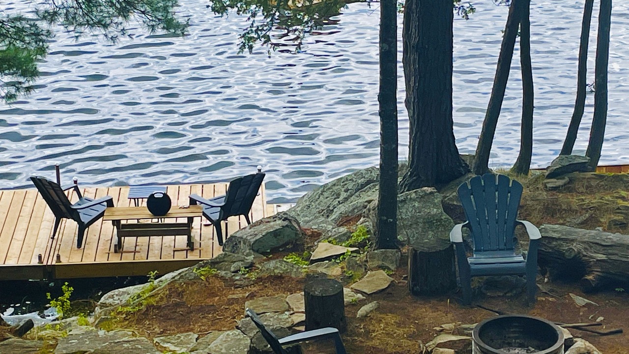 Photo of Patio Balcony in Head Lake