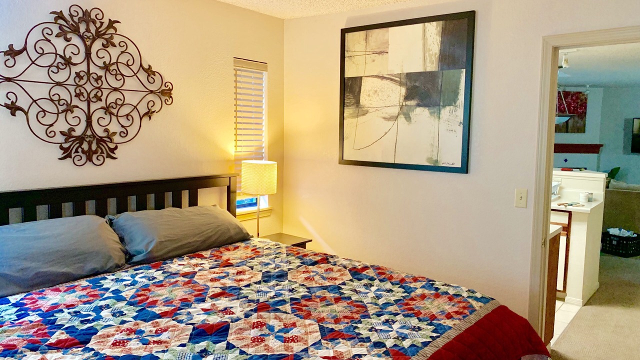 Photo of Bedroom in Englewood