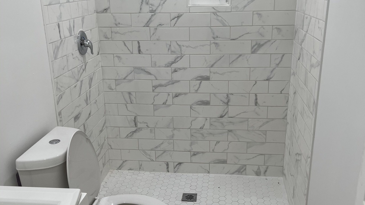 Photo of Bathroom in Lindridge-Martin Manor
