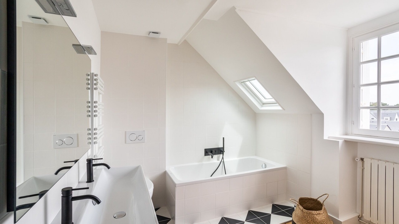 Photo of Bathroom in Rotheneuf-Le Pont