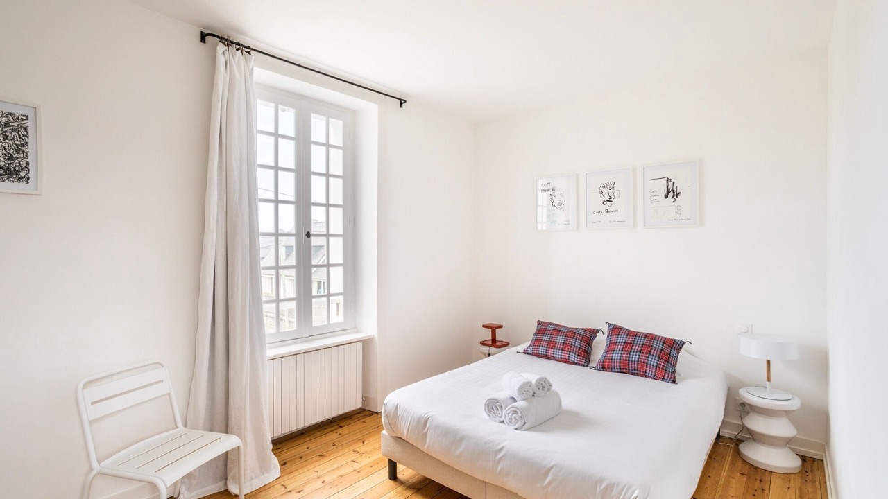 Photo of Bedroom in Rotheneuf-Le Pont