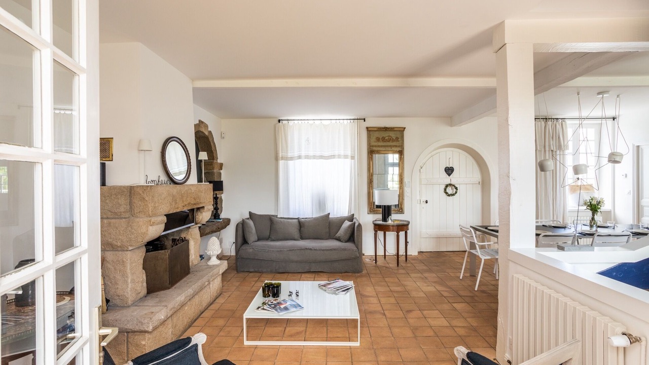 Photo of Livingroom in Rotheneuf-Le Pont