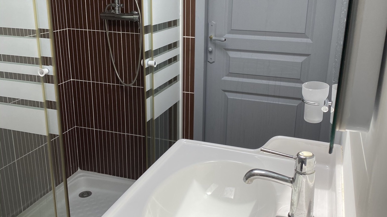 Photo of Bathroom in Cavillargues