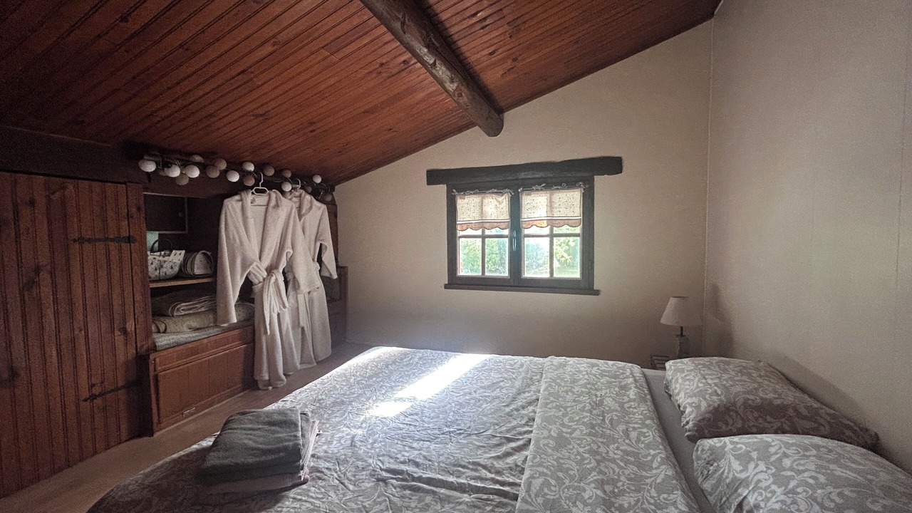 Photo of Bedroom in Mane