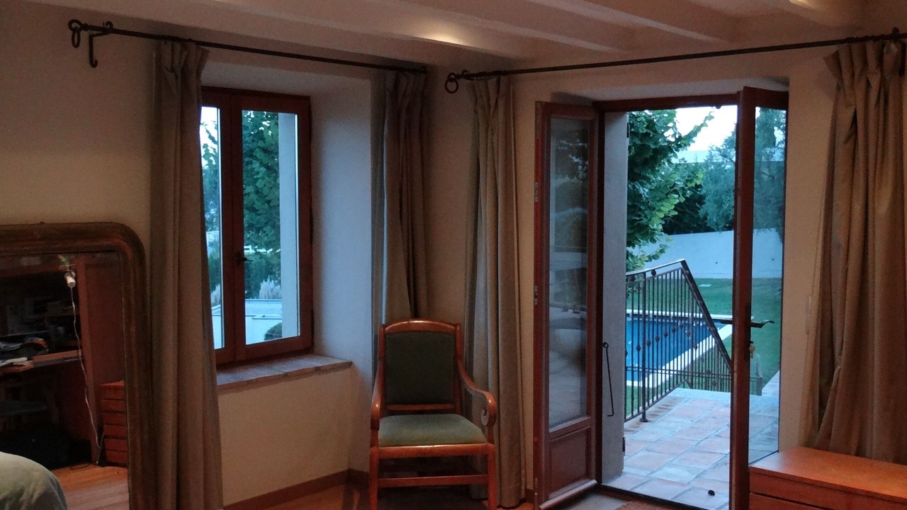 Photo of Bedroom in Gairaut