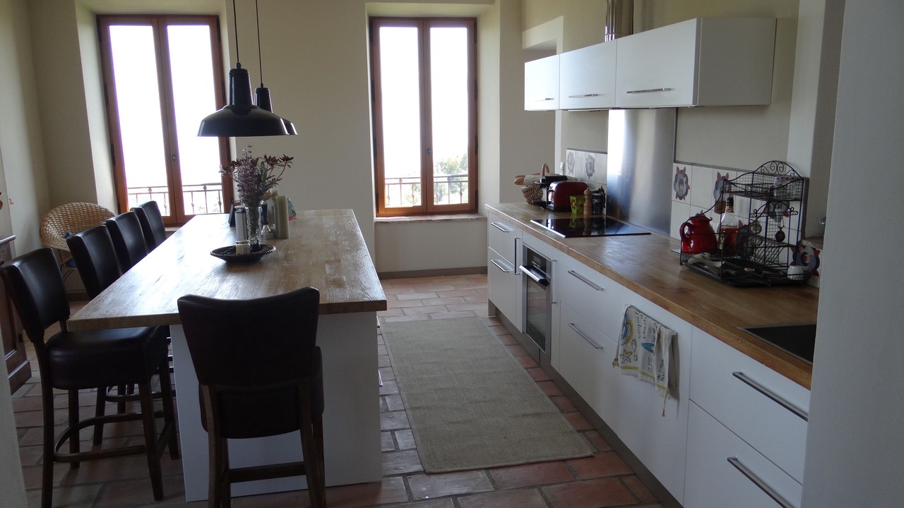 Photo of Kitchen in Gairaut