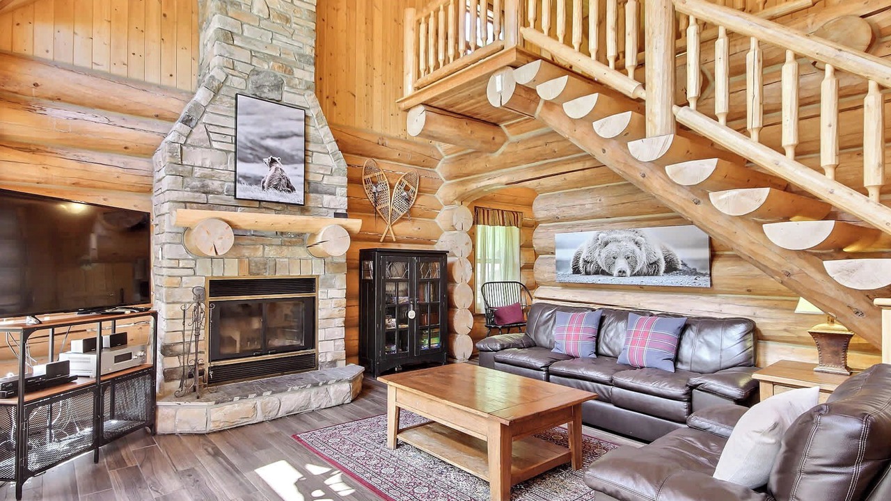 Photo of Livingroom in Fiddler Lake Resort