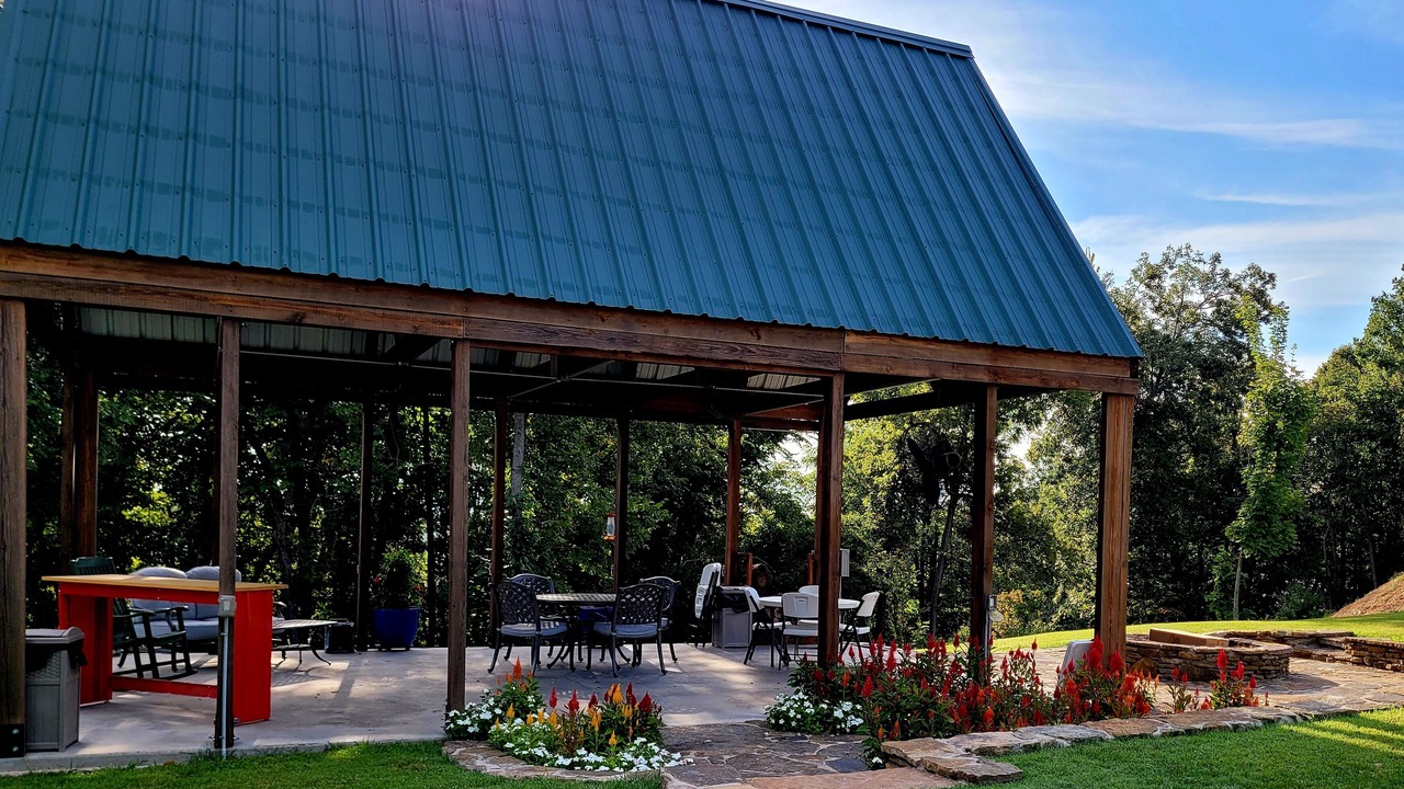 Photo of Outdoor in Harriet