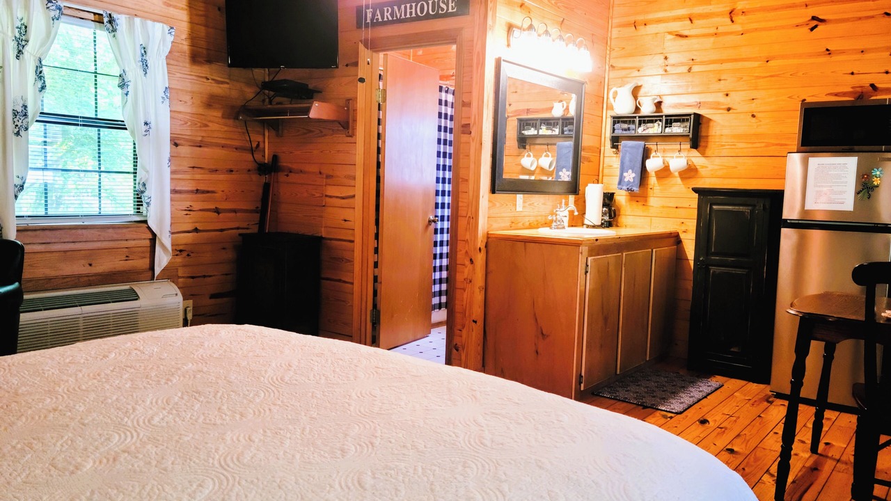 Photo of Bedroom in Harriet