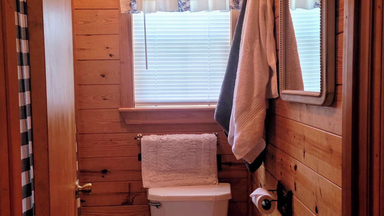 Photo of Bathroom in Harriet