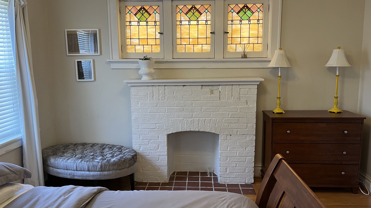 Photo of Livingroom in St. Louis