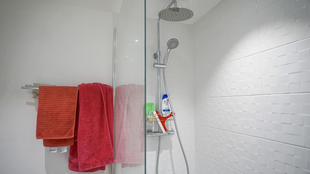 Photo of Bathroom in Gare