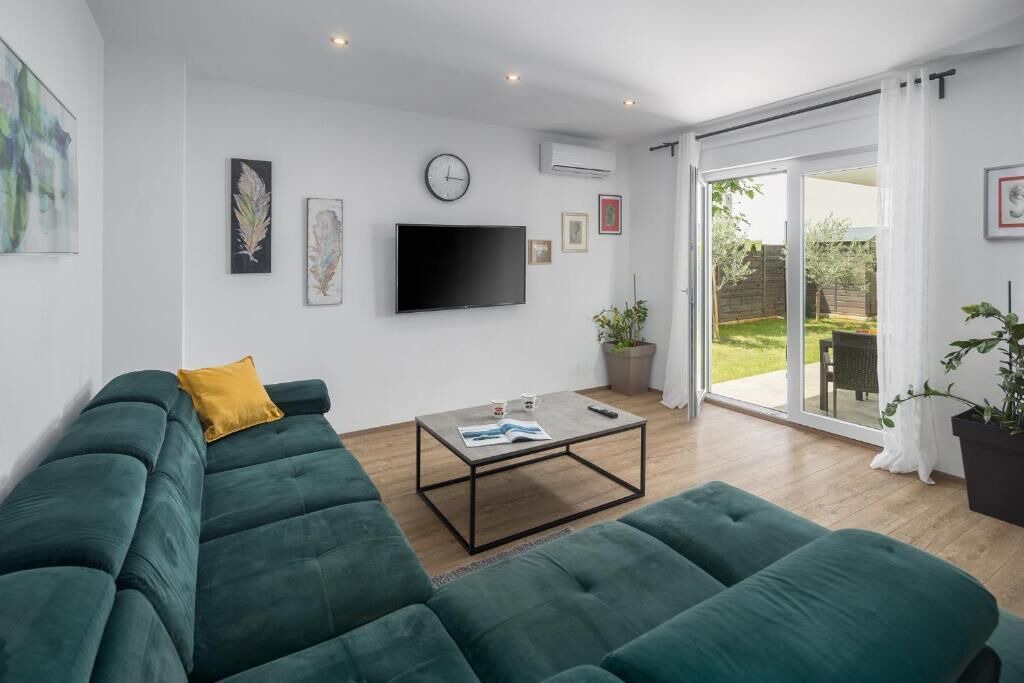 Photo of Livingroom in Valbandon