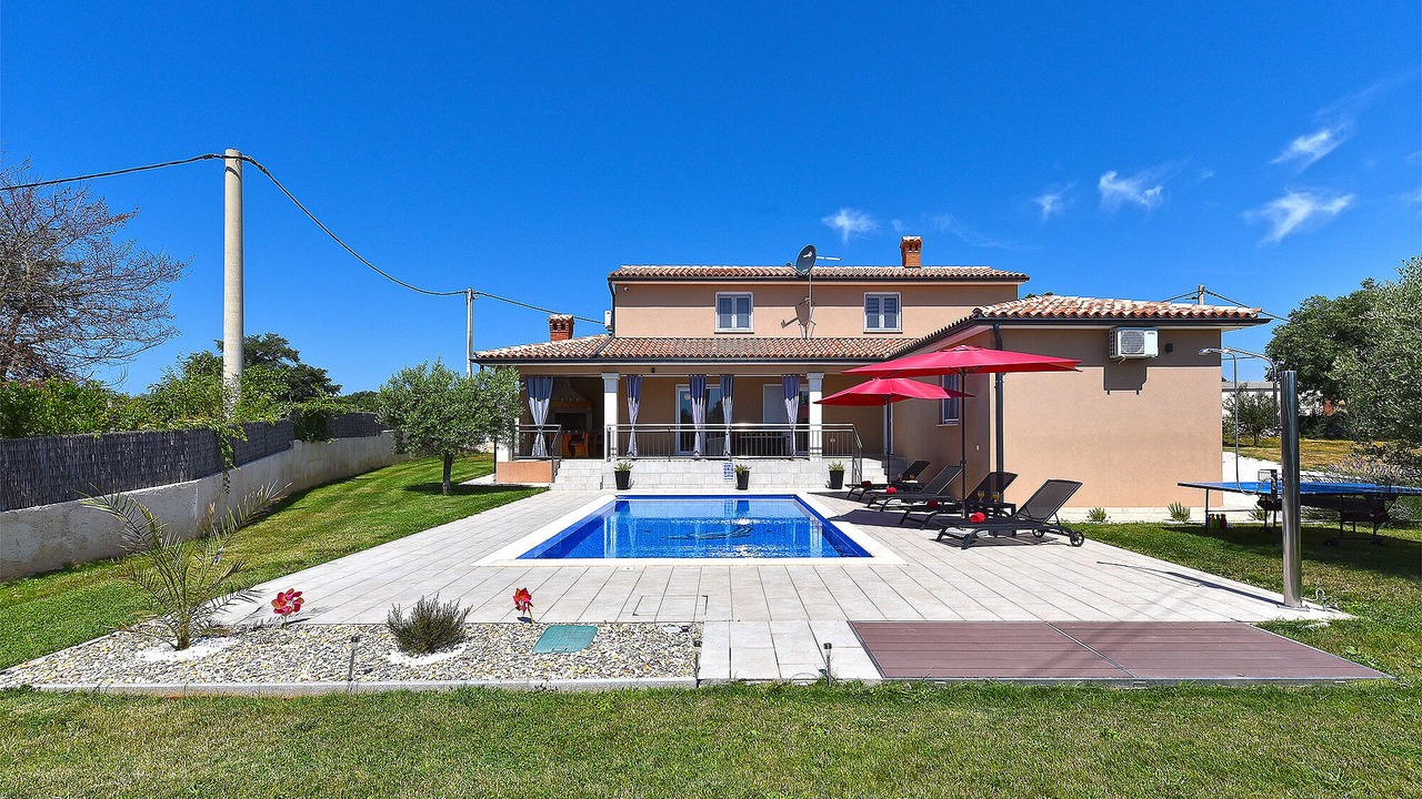 Photo of Outdoor in Divsici