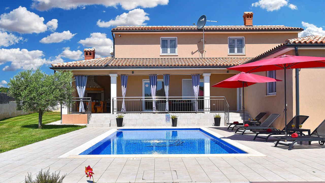 Photo of Outdoor in Divsici