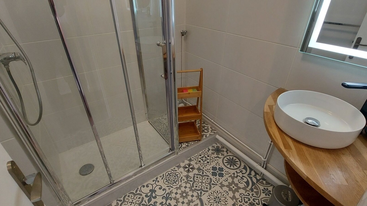 Photo of Bathroom in Pornichet