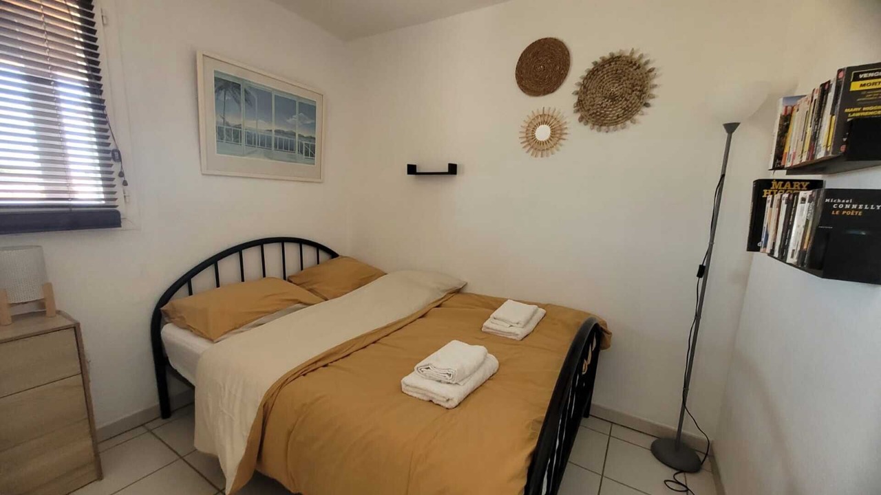 Photo of Bedroom in Miramar