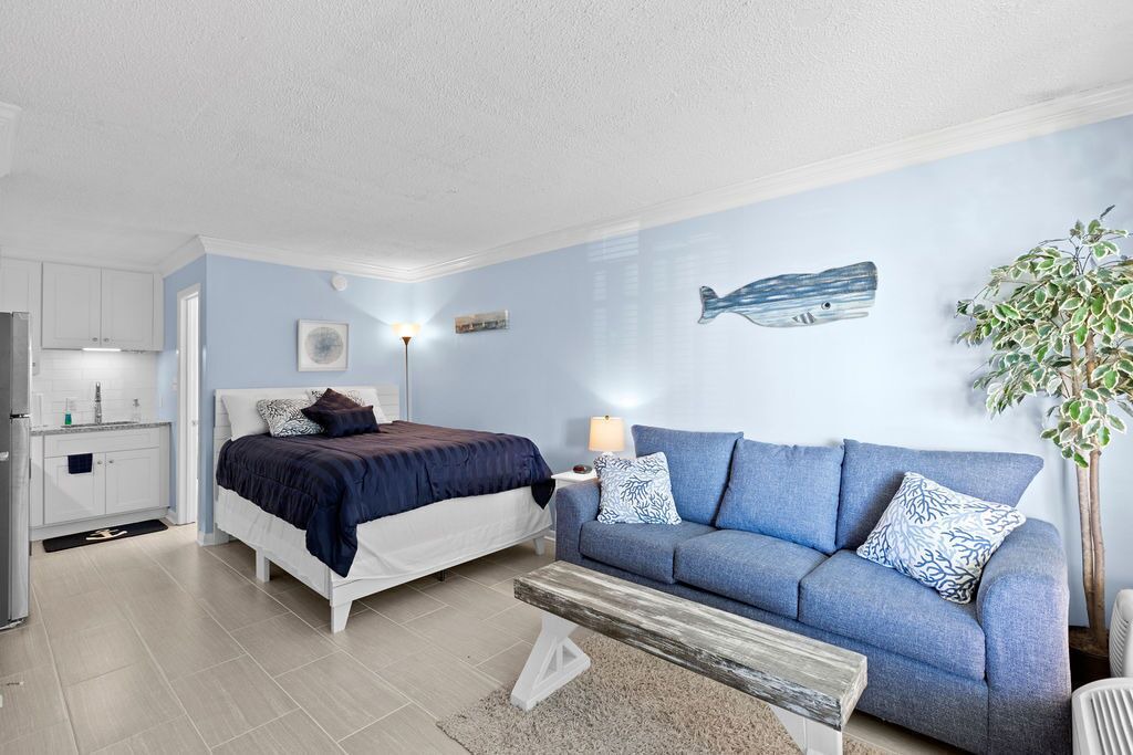 Photo of Bedroom in Atlantic Beach