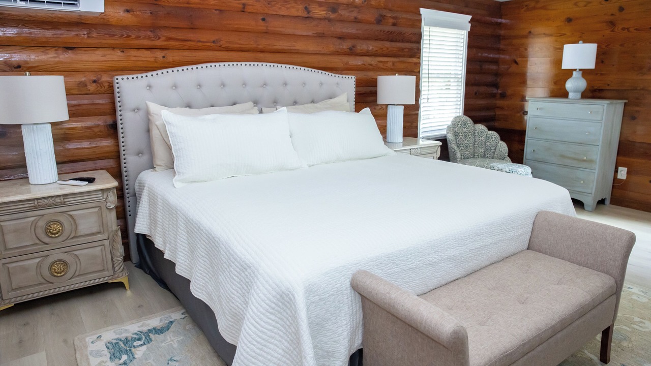 Photo of Bedroom in West Livingston