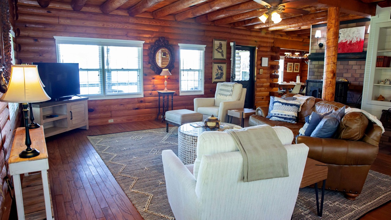 Photo of Livingroom in West Livingston