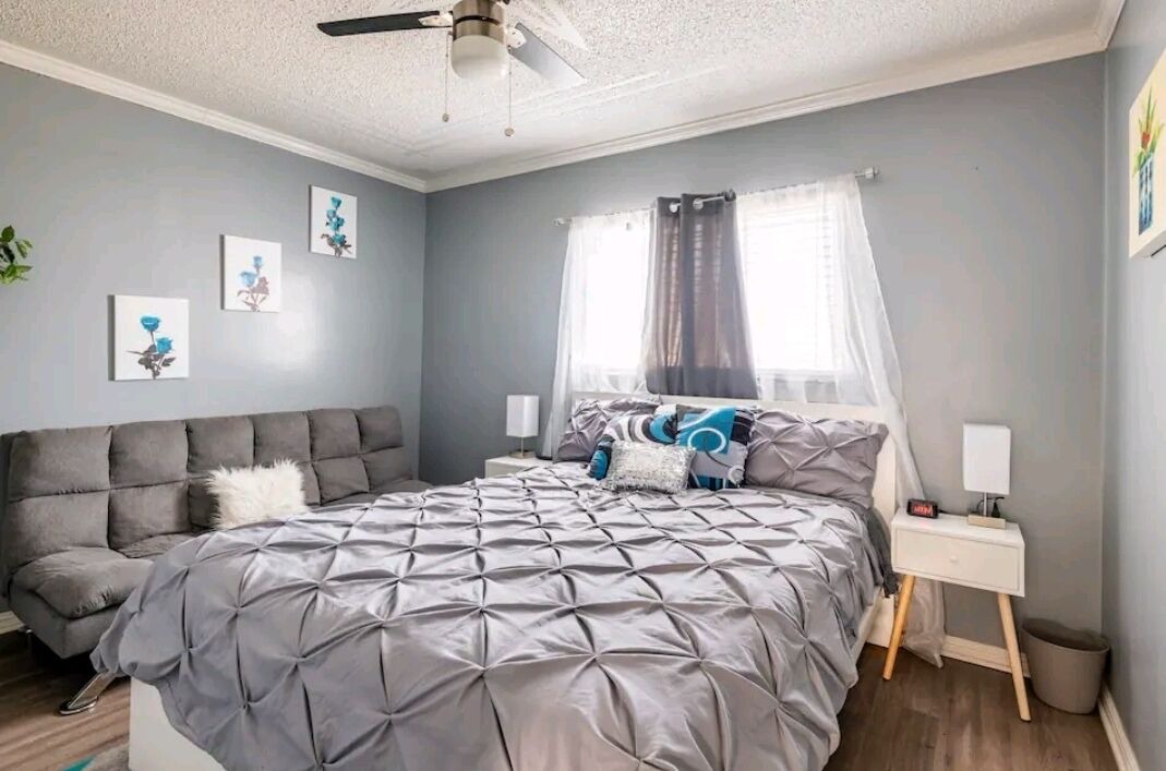Photo of Bedroom in Pittsburg