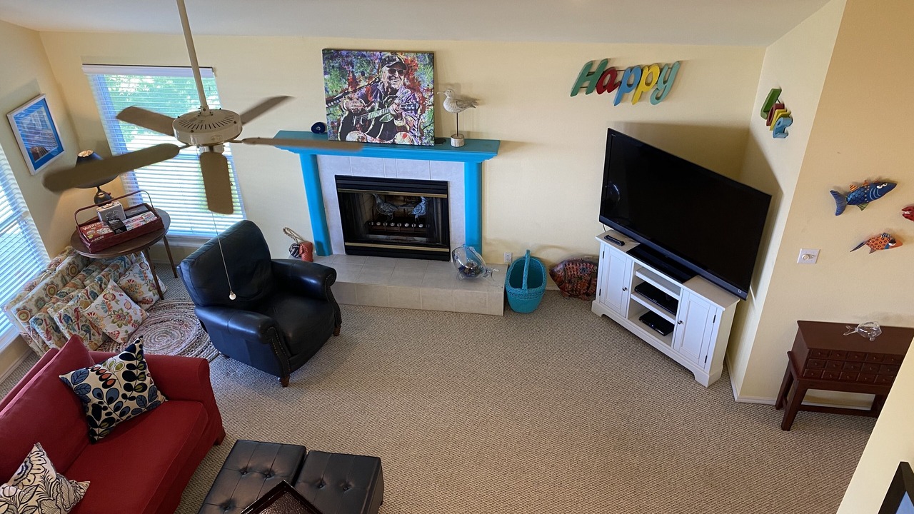 Photo of Livingroom in West Livingston