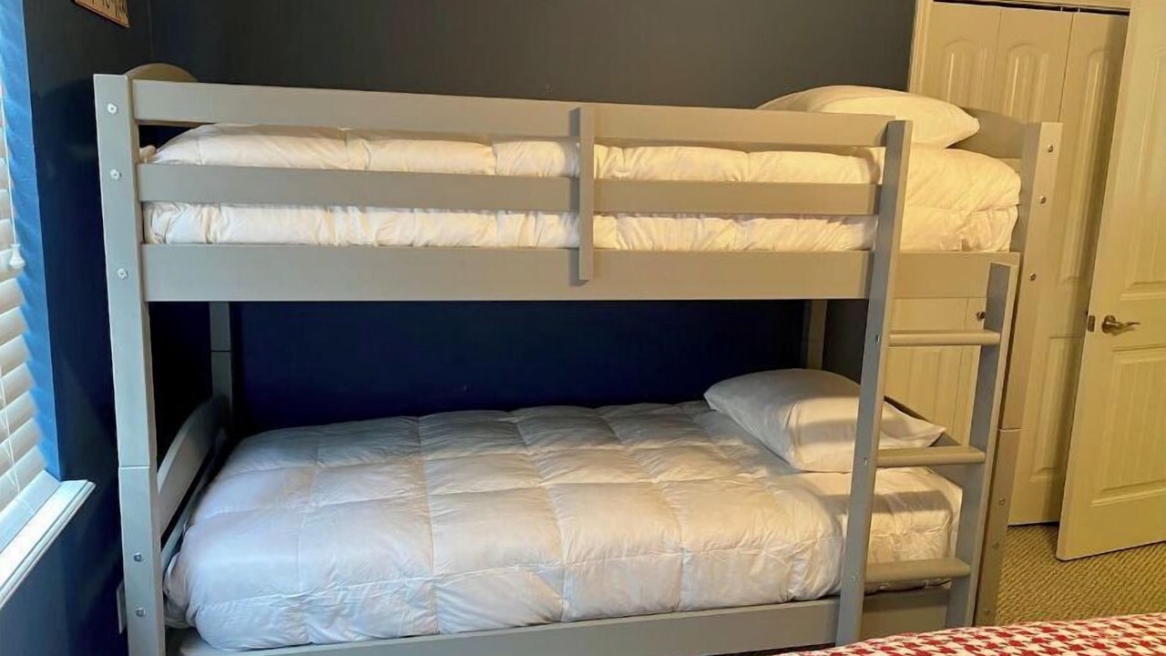 Photo of Bedroom in West Livingston