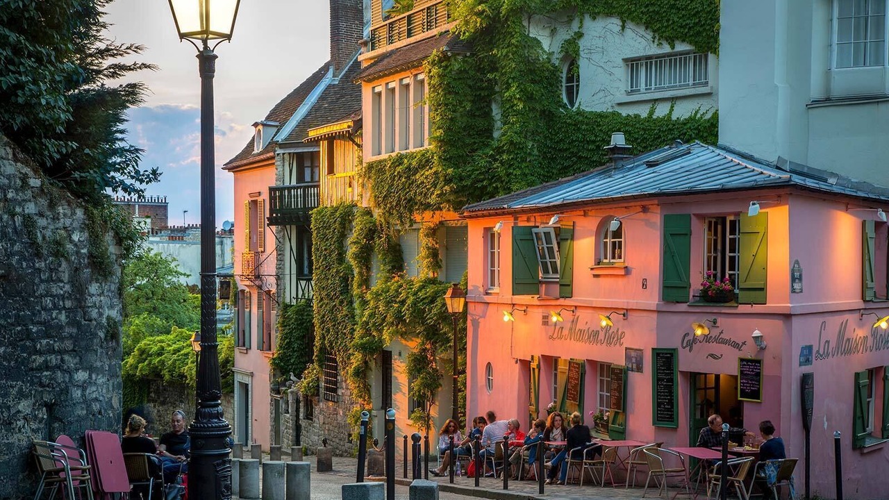 Photo of Outdoor in Quartier des Grandes-Carrieres
