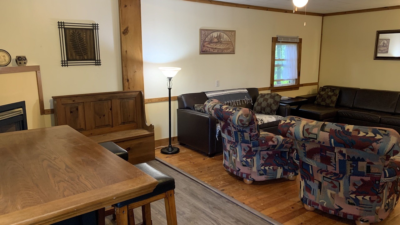 Photo of Livingroom in Georgina