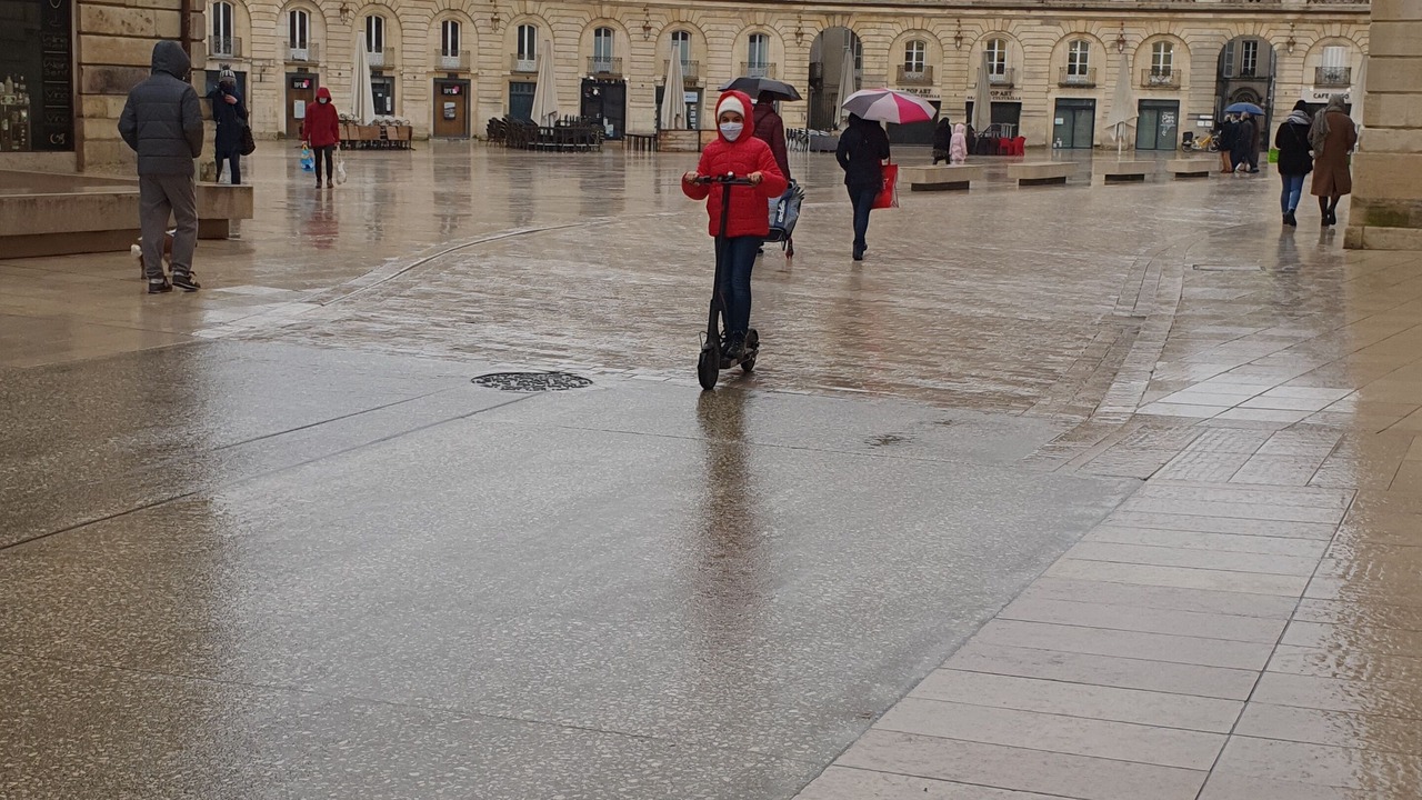 Photo of Others in Montmuzard