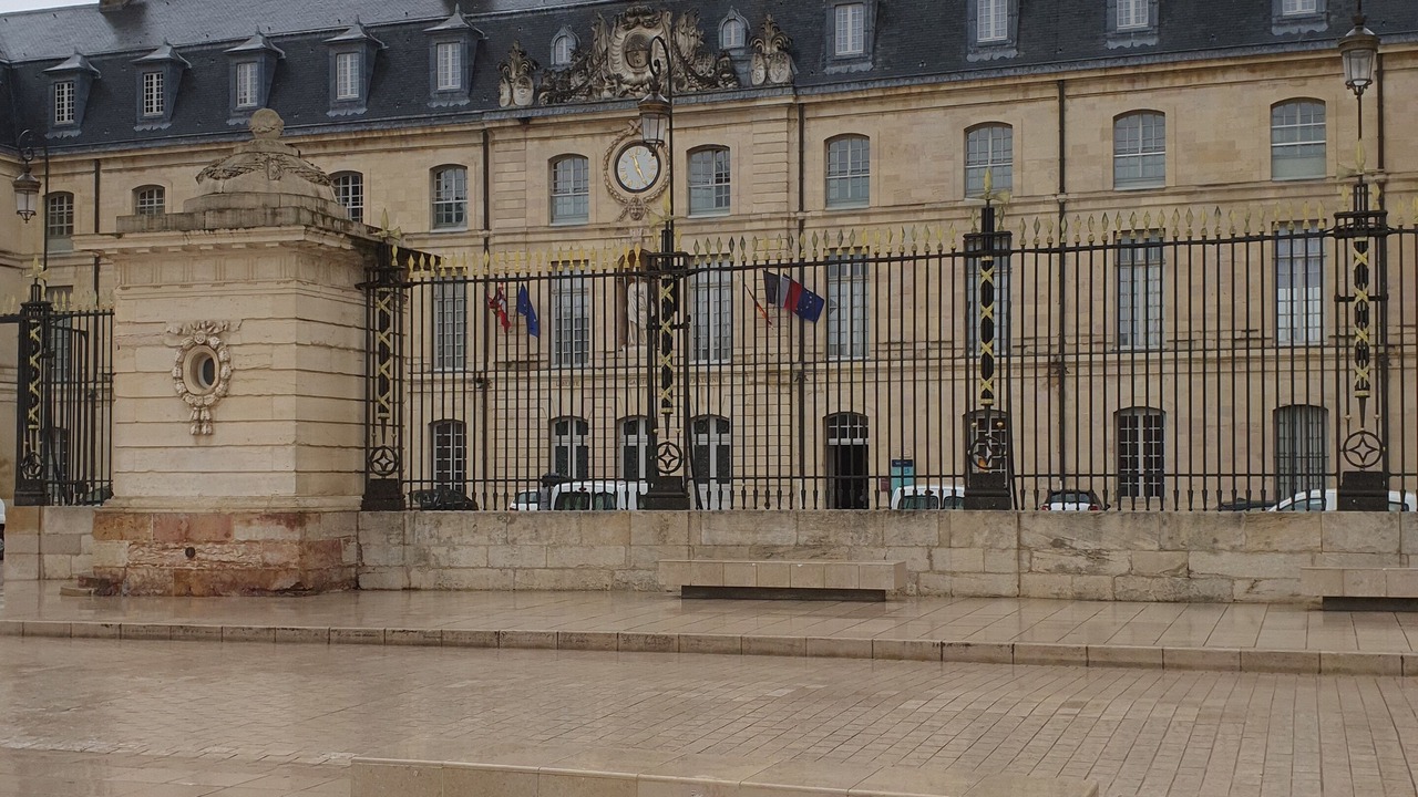 Photo of Outdoor in Montmuzard