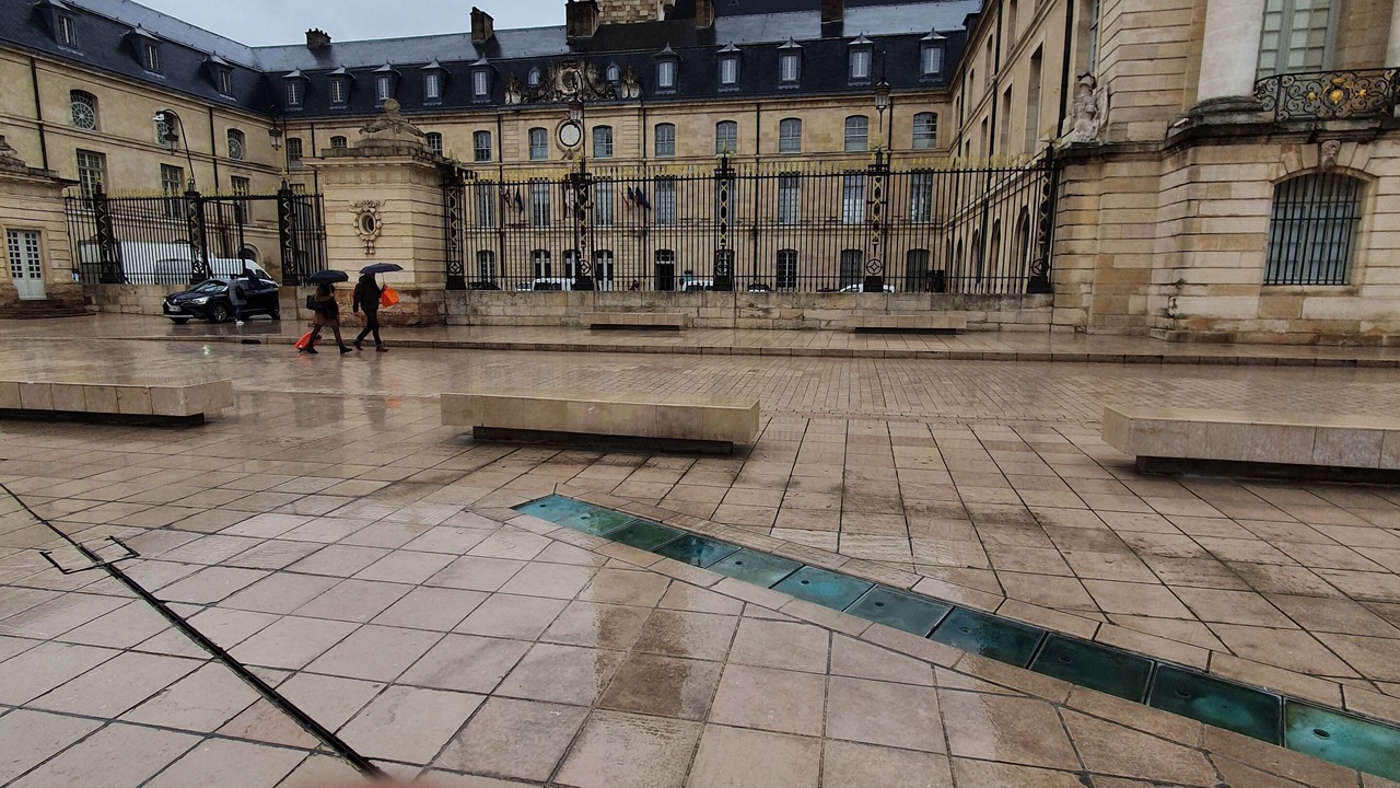 Photo of Outdoor in Montmuzard