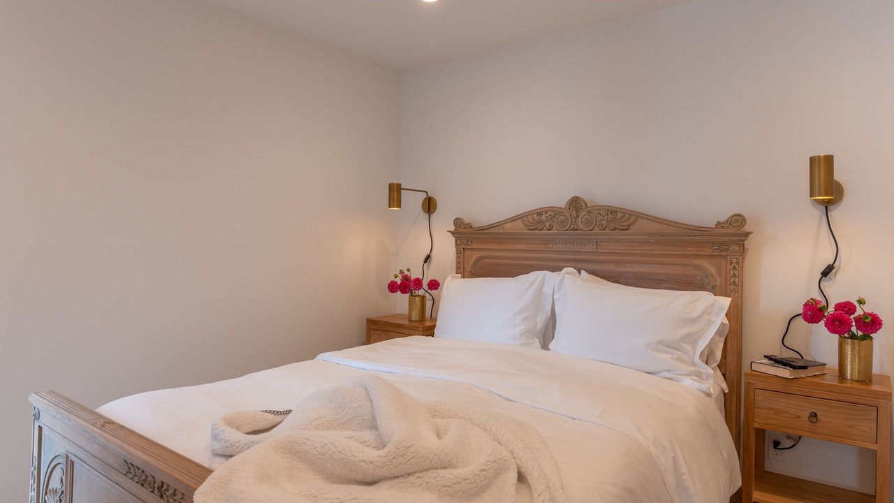 Photo of Bedroom in Golden Rectangle