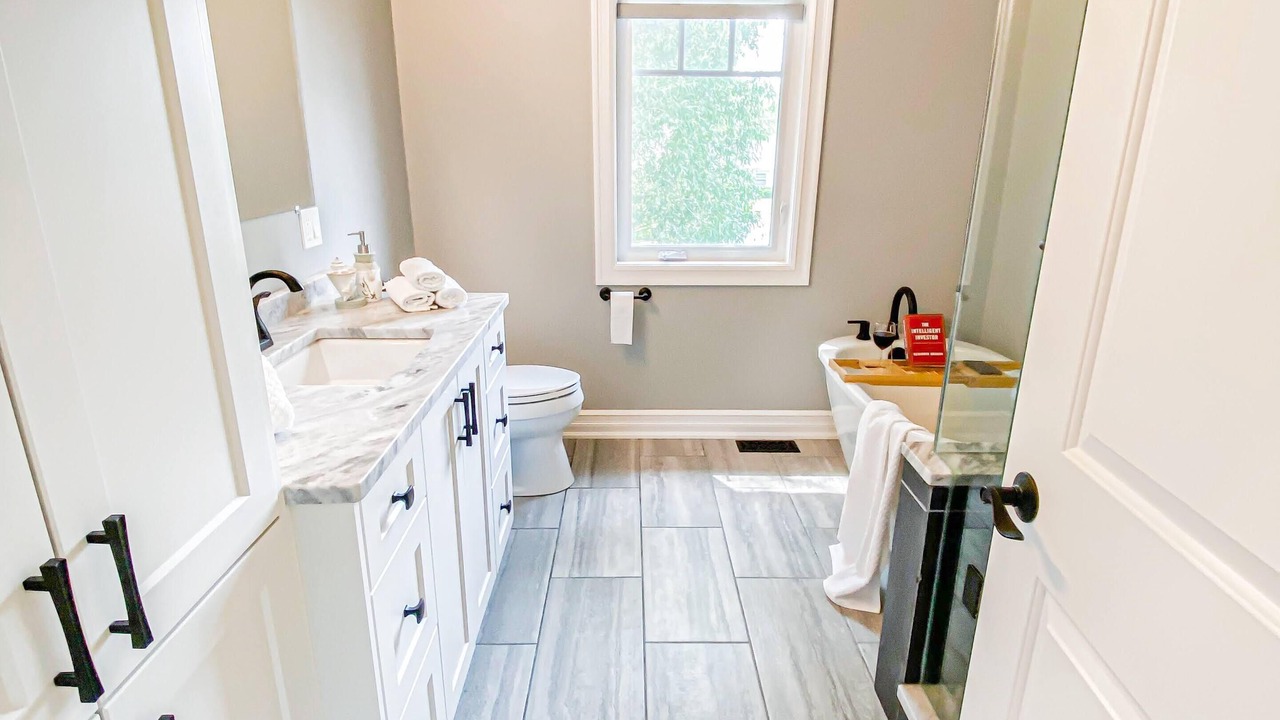 Photo of Bathroom in Crystal Beach