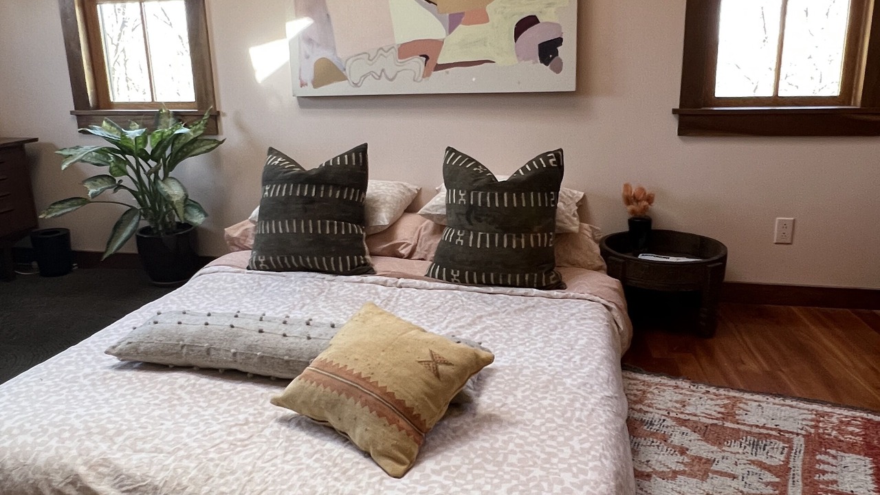 Photo of Bedroom in Red Hook