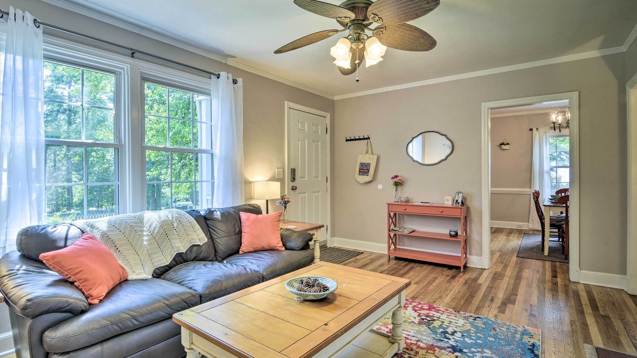 Photo of Livingroom in Fuquay-Varina