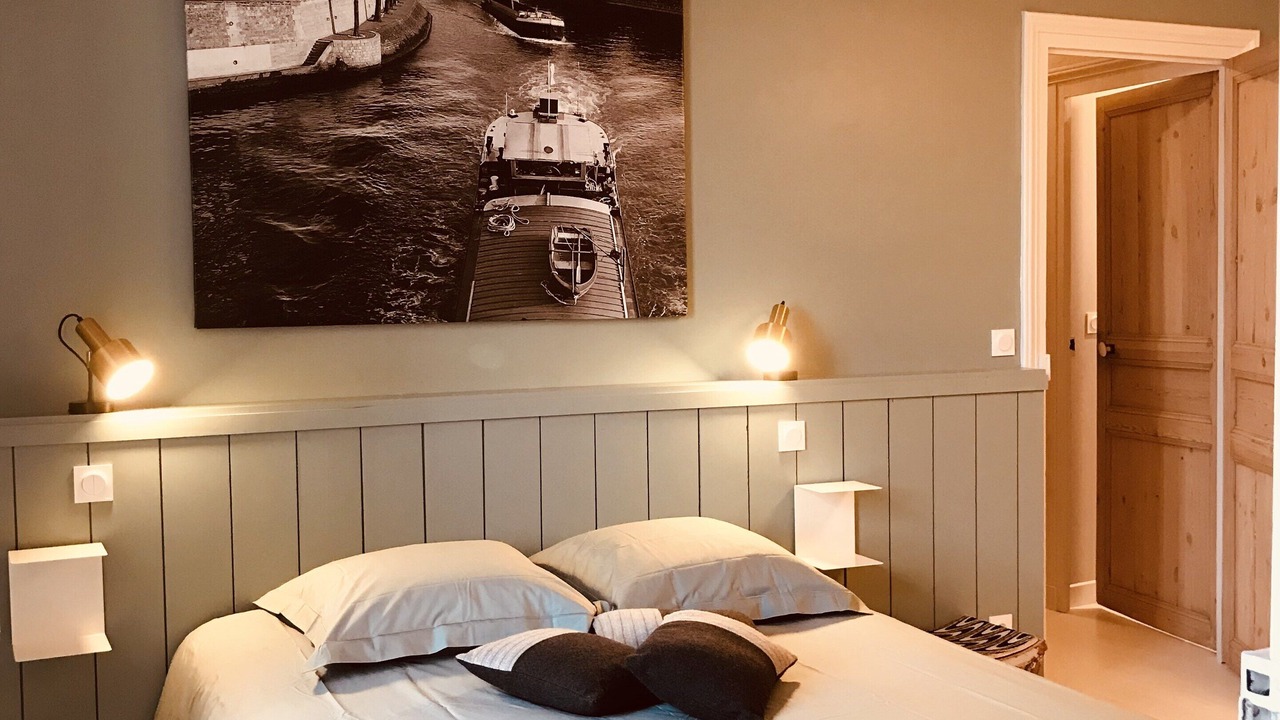 Photo of Bedroom in Le Chateau-d'Oleron
