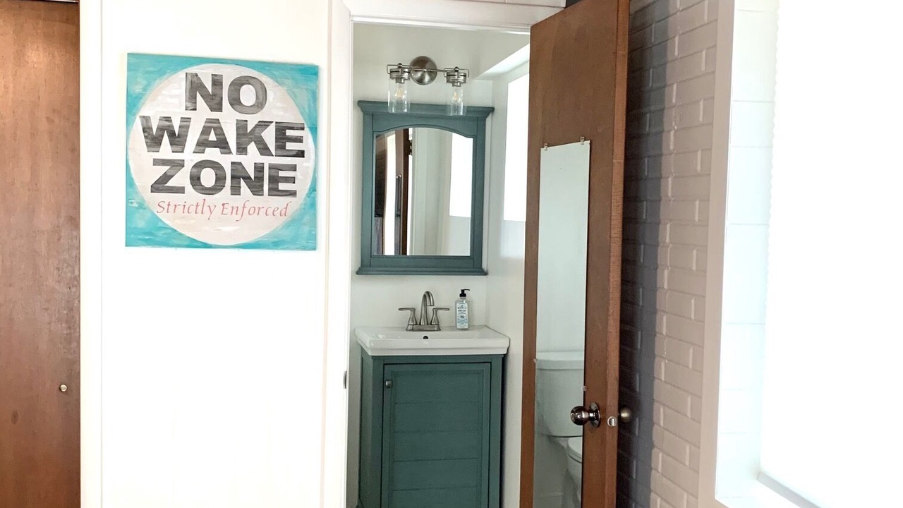 Photo of Bathroom in Sunrise Beach