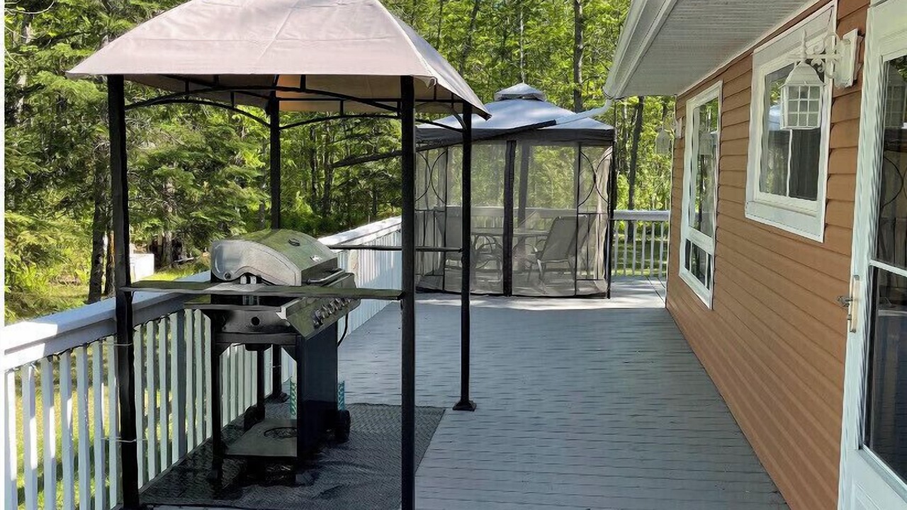 Photo of Patio Balcony in Hillside Beach