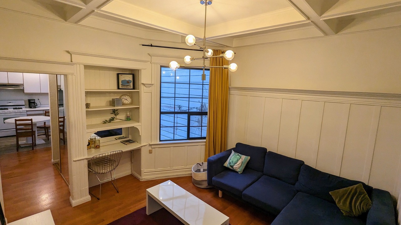 Photo of Livingroom in Downtown San Francisco