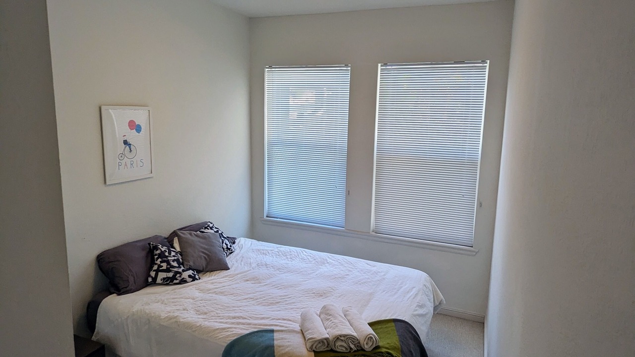 Photo of Bedroom in Downtown San Francisco