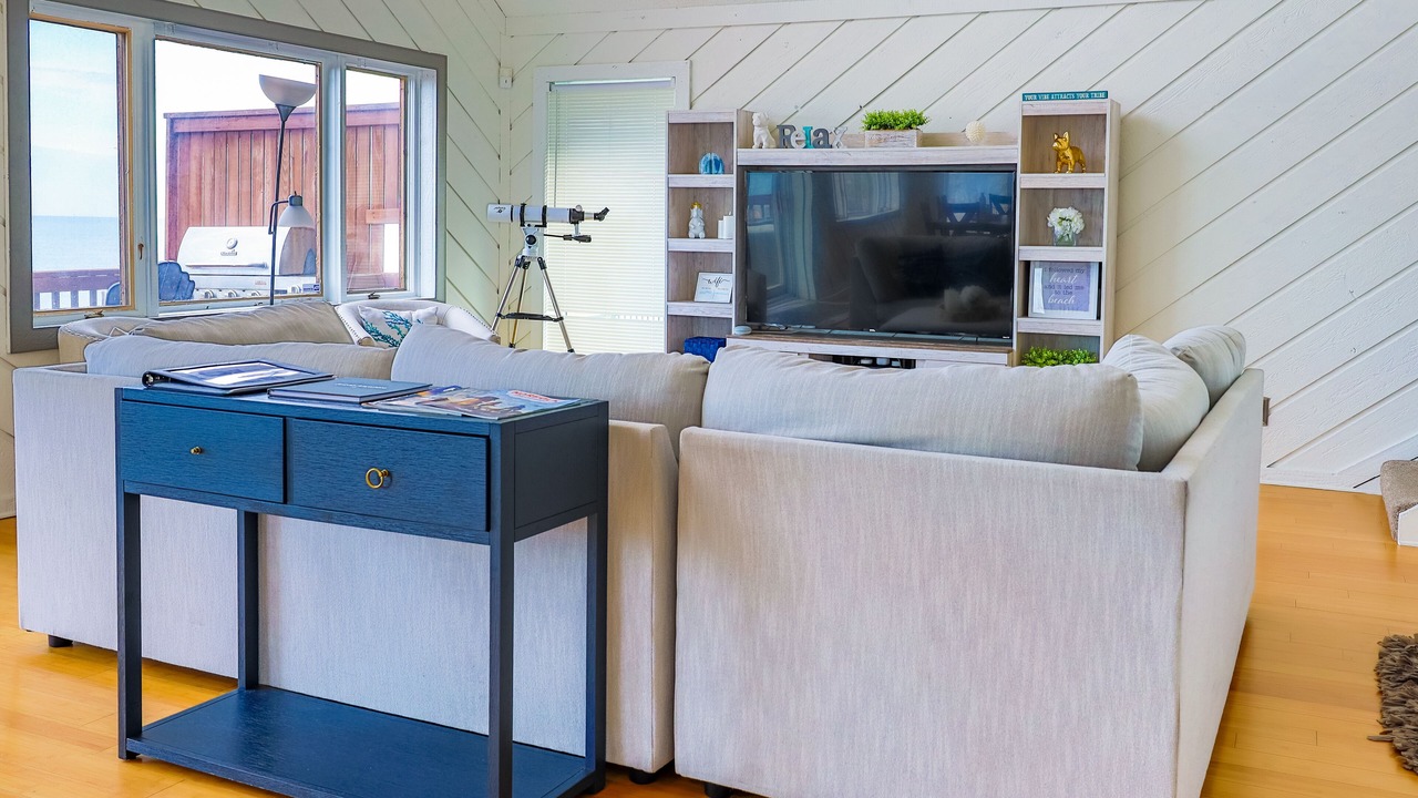 Photo of Livingroom in Willoughby Spit